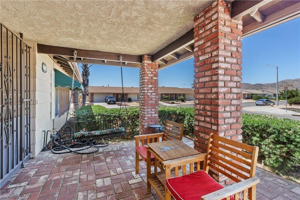 27166 Dahlia Ct