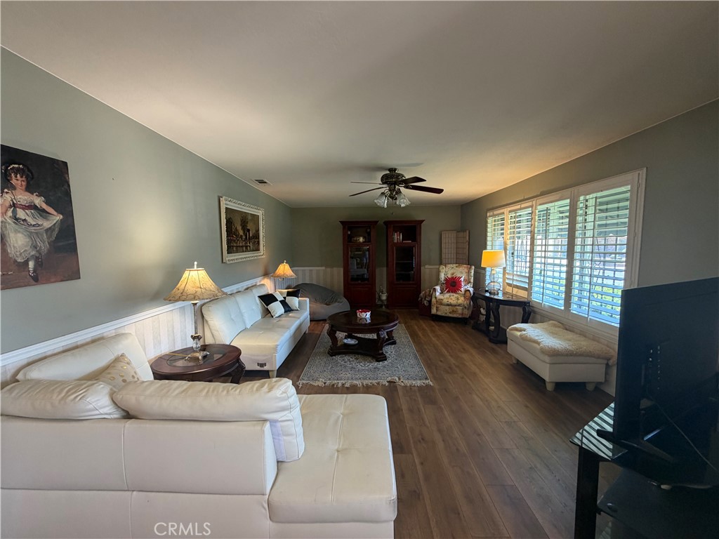 27166 Dahlia Ct