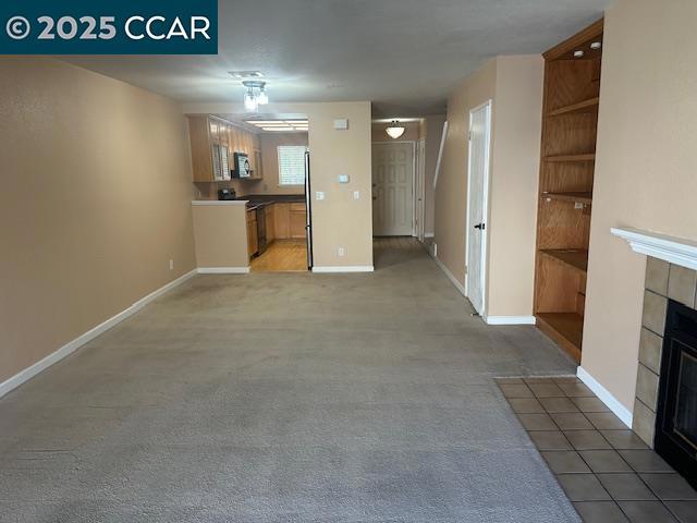OAKROILLAS - Residential Lease