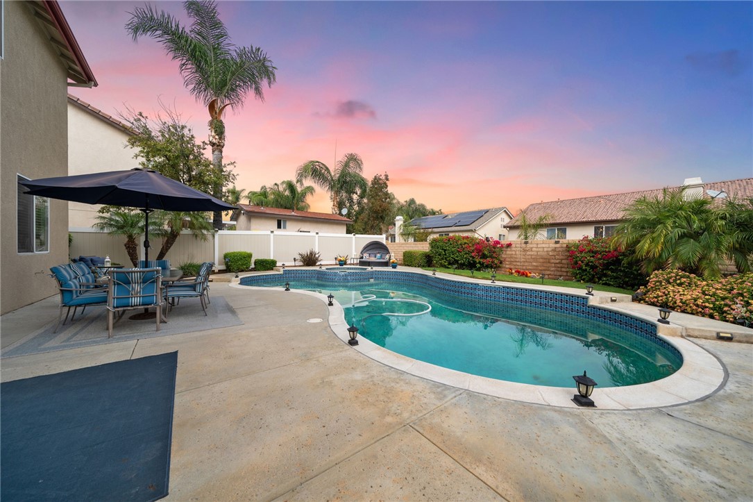 Southern Corona - Residential