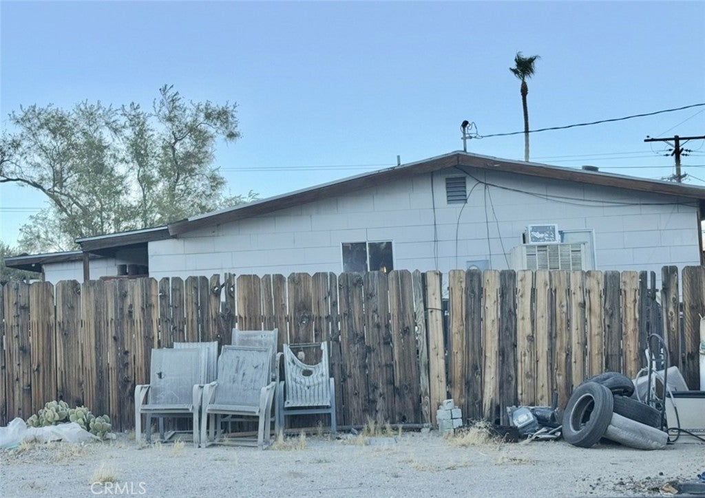 84732 3rd Street