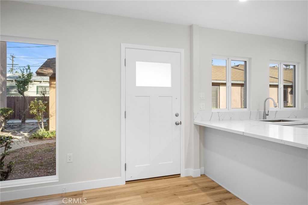 Not Applicable-105 - Residential Lease