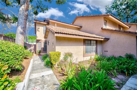 2410 Plaza De Vista Fullerton CA 92833