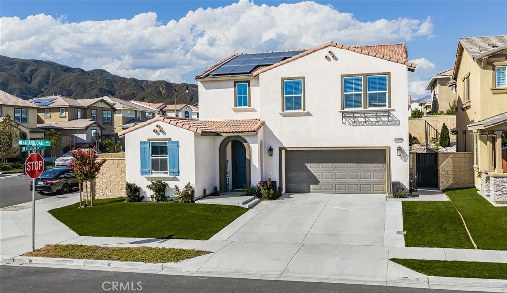 16680 Island Oak