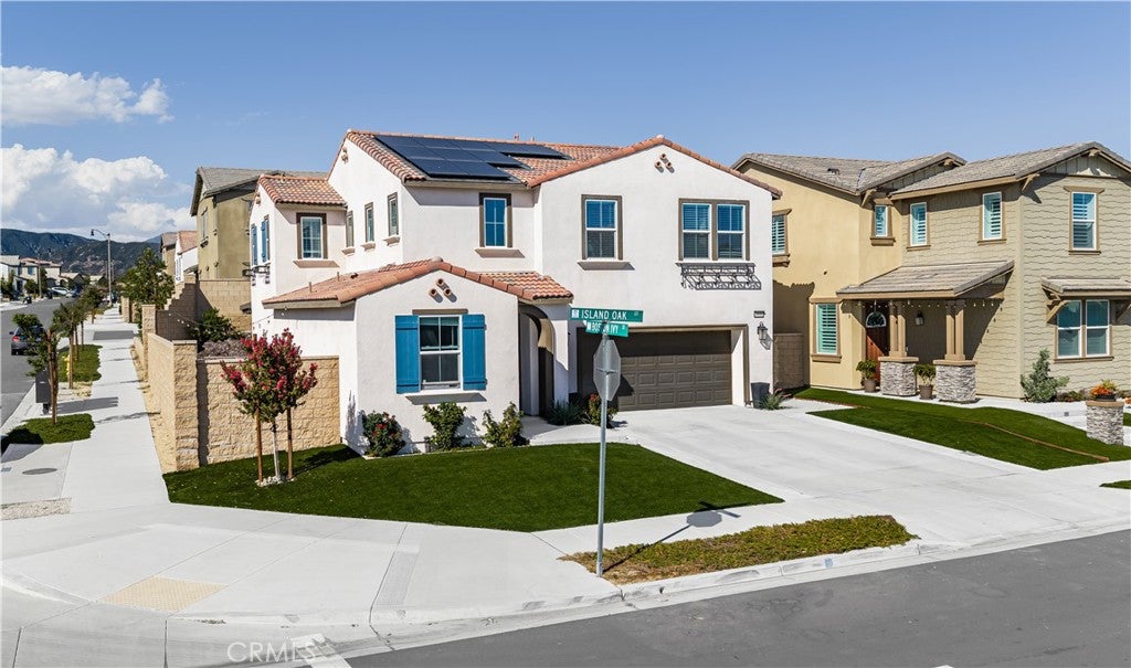 16680 Island Oak