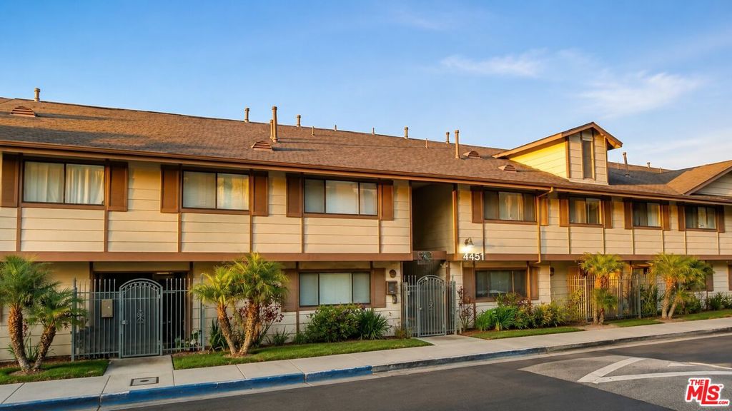 4451 Don Ricardo Drive 7, Los Angeles CA 90008