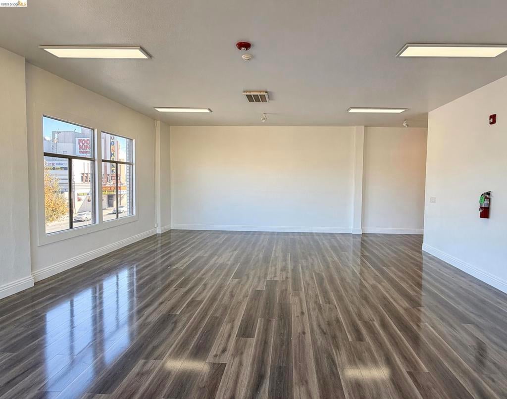 8801 International Blvd