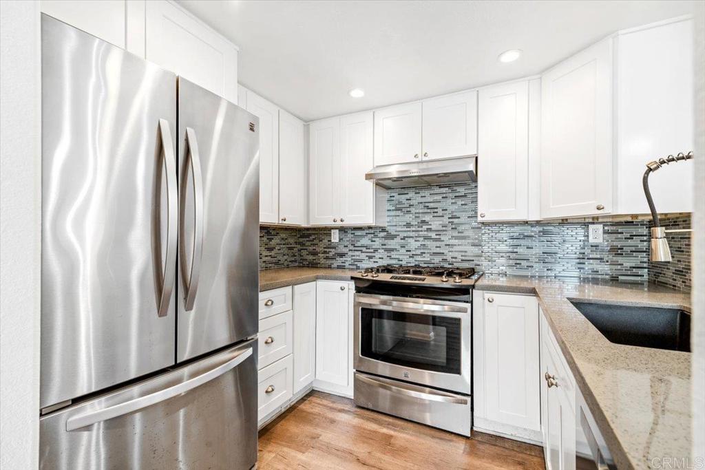 415 Ribbon Beach Way