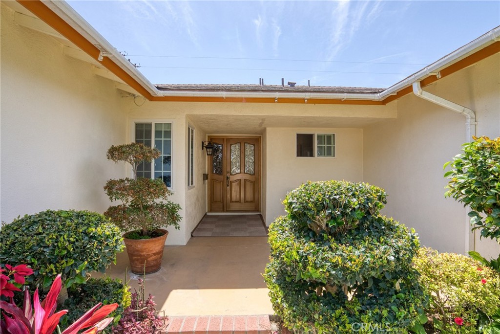 5336 W Wisteria