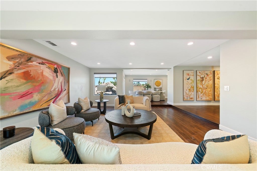 2212 Radcourt Dr