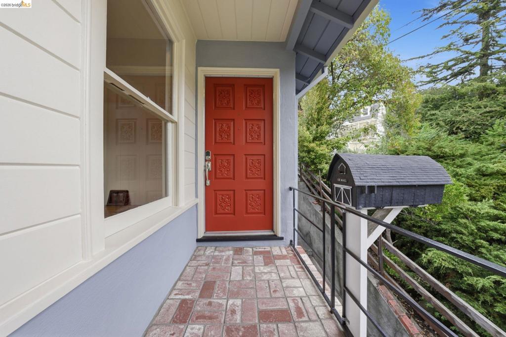 2135 2135 173rd Avenue