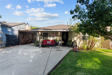 Photo of 13400 Herron St ST, Sylmar, CA 91342 (MLS # SR26132365)