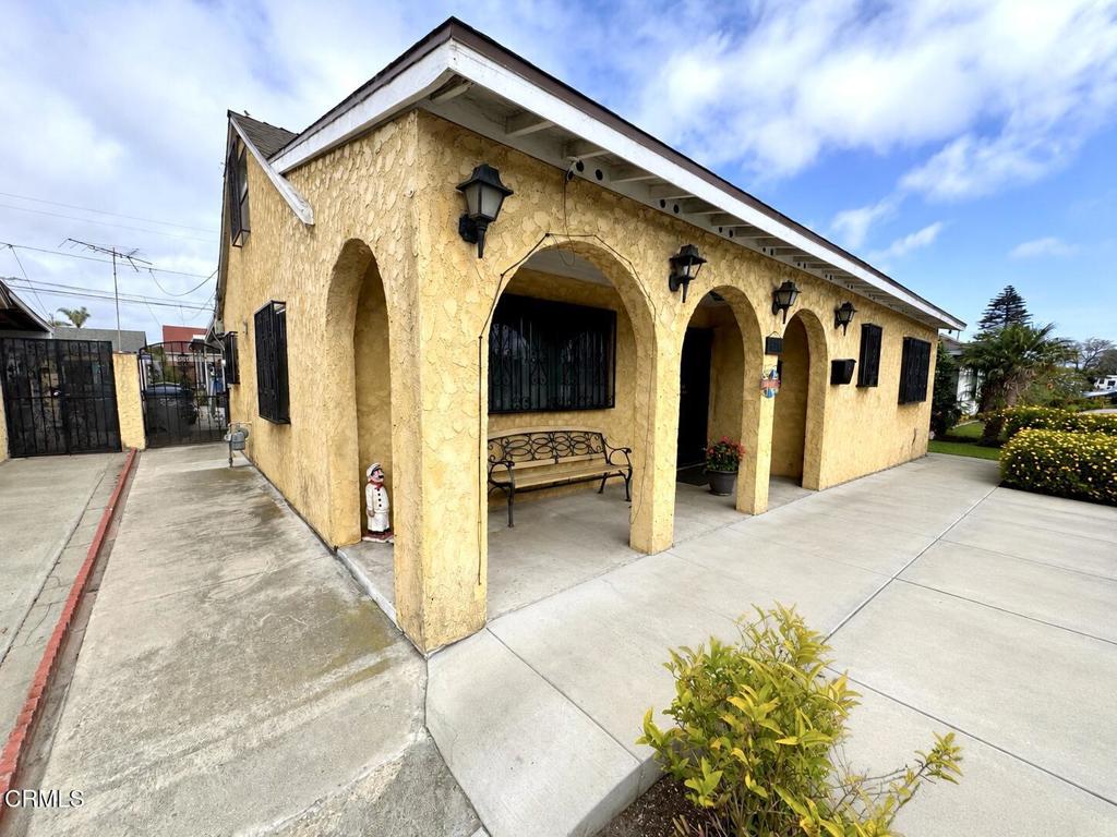 1214 S Ventura Road