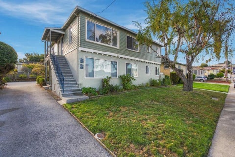 Photo of 221 Paramount Drive, Millbrae, CA 94030 (MLS # ML82066028)
