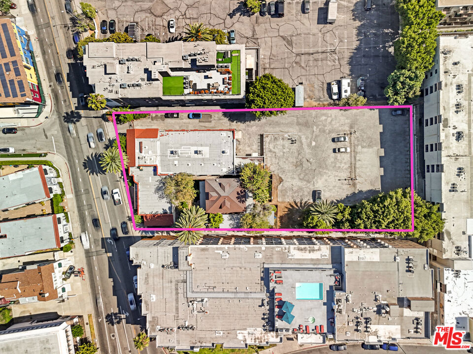 Properties 4 1741 N La Brea Avenue