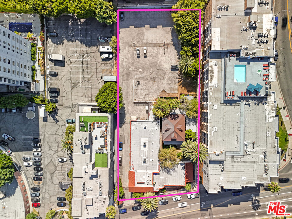 Properties 3 1741 N La Brea Avenue