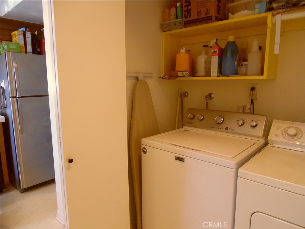 Indian Oaks ATT (220) - Residential