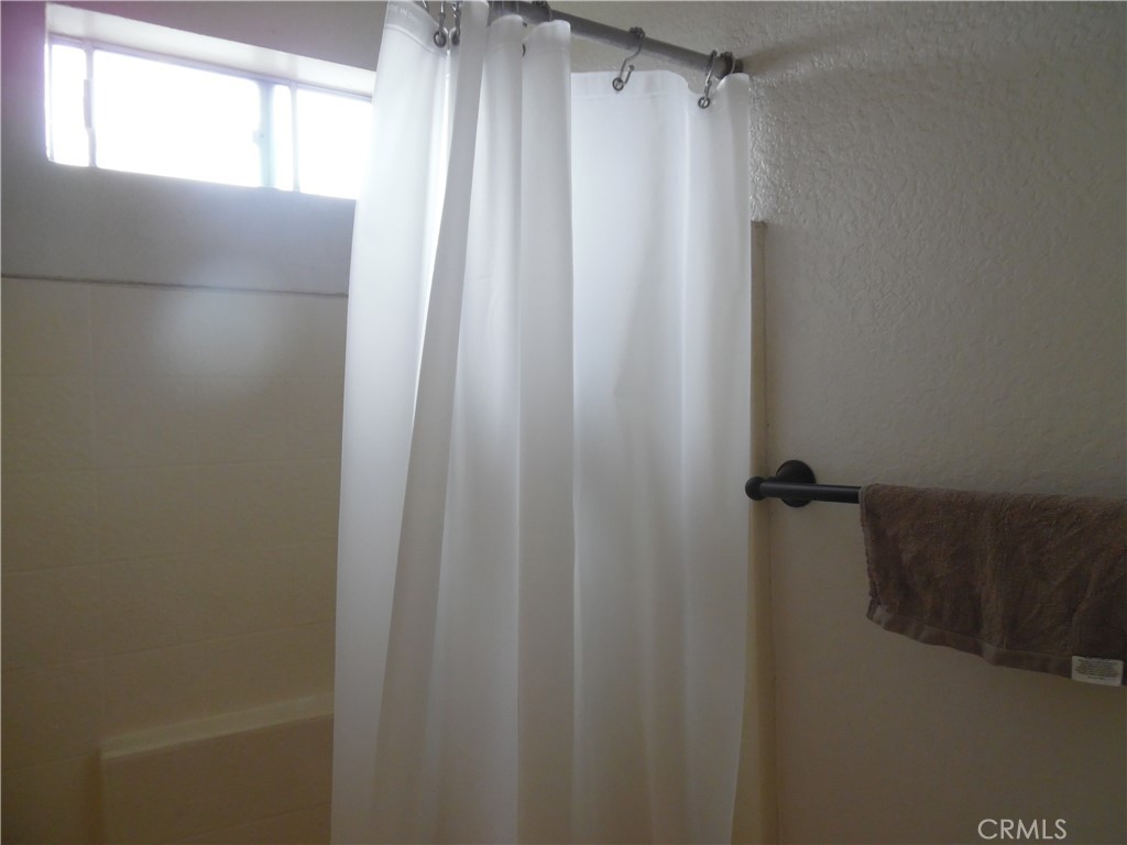 Indian Oaks ATT (220) - Residential