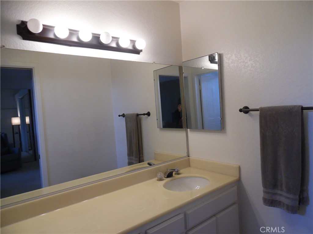 Indian Oaks ATT (220) - Residential