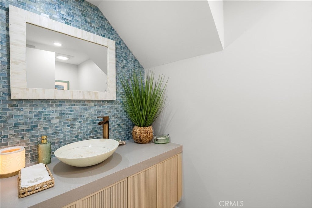 25862 Vista Drive W, Dana Point CA 92624 - Photo 16