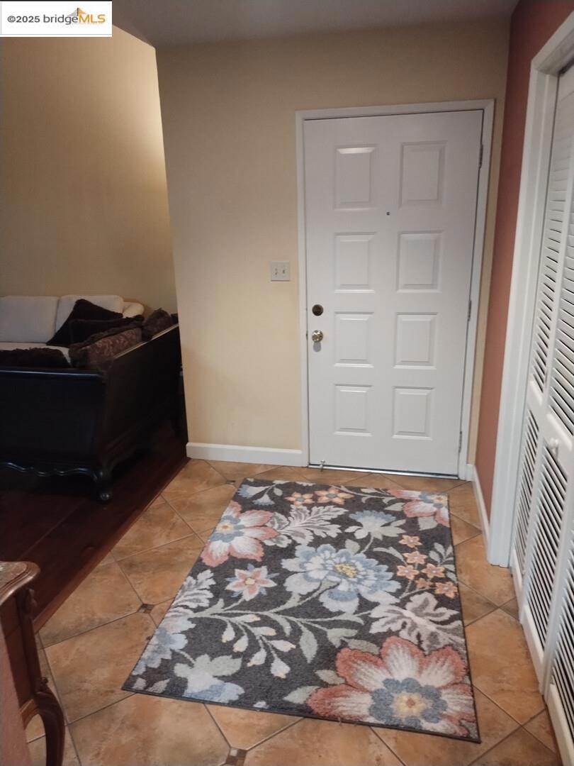 3201 Swallows Nest DR