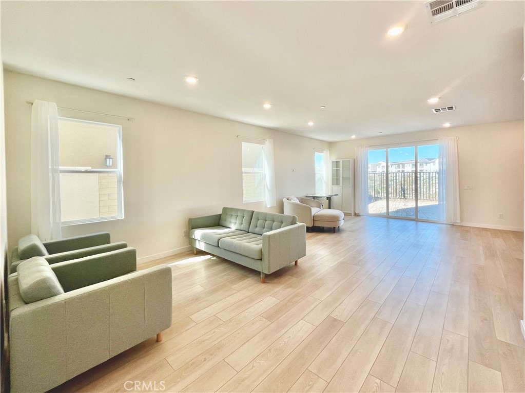 Sage (SAGE5P) - Residential Lease