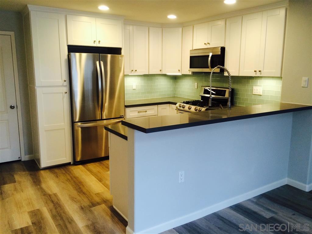 12646 Carmel Country 156