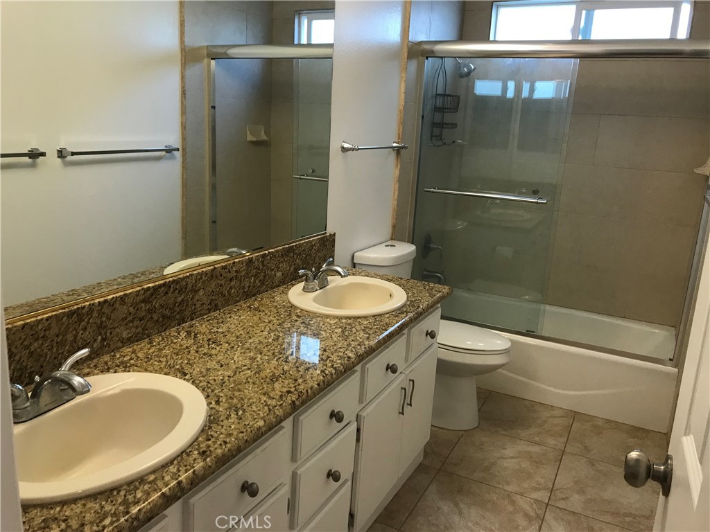 Woodcrest (WT) - Residential Lease