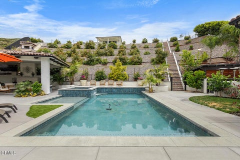 Tiny photo for 1038 Scenic Way Drive, Ventura, CA 93003 (MLS # V1-35615)