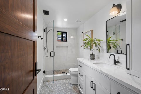 Tiny photo for 1038 Scenic Way Drive, Ventura, CA 93003 (MLS # V1-35615)