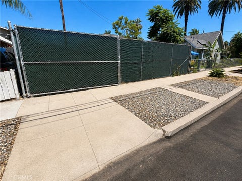Photo of 419 S Vine AVE, Ontario, CA 91762 (MLS # NP26168536)