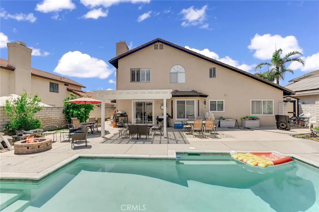 San Bernardino, California 92407, United States, 5 Bedrooms Bedrooms, ,3 BathroomsBathrooms,Residential,Active,186476