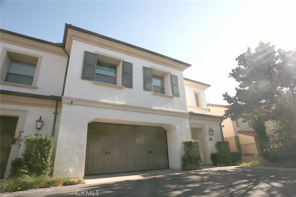 Tristania - Residential Lease