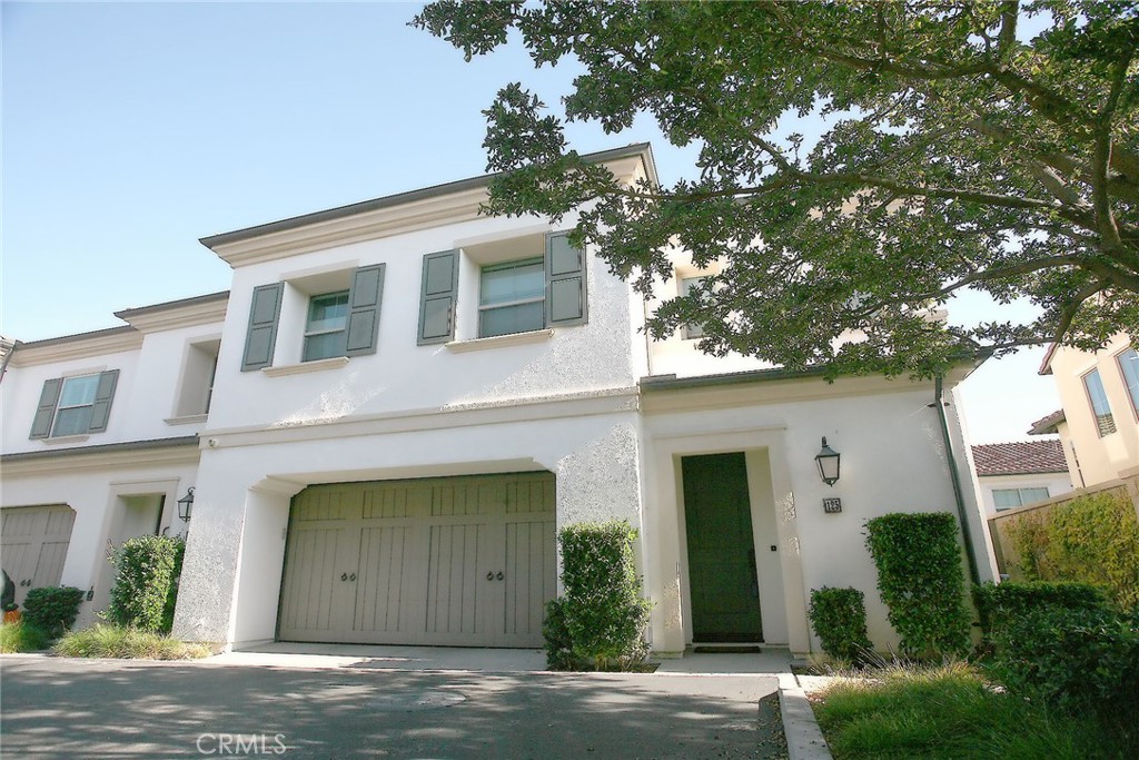 Tristania - Residential Lease