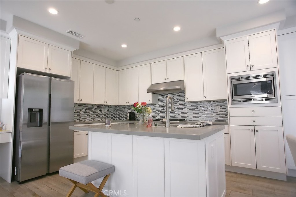 Tristania - Residential Lease