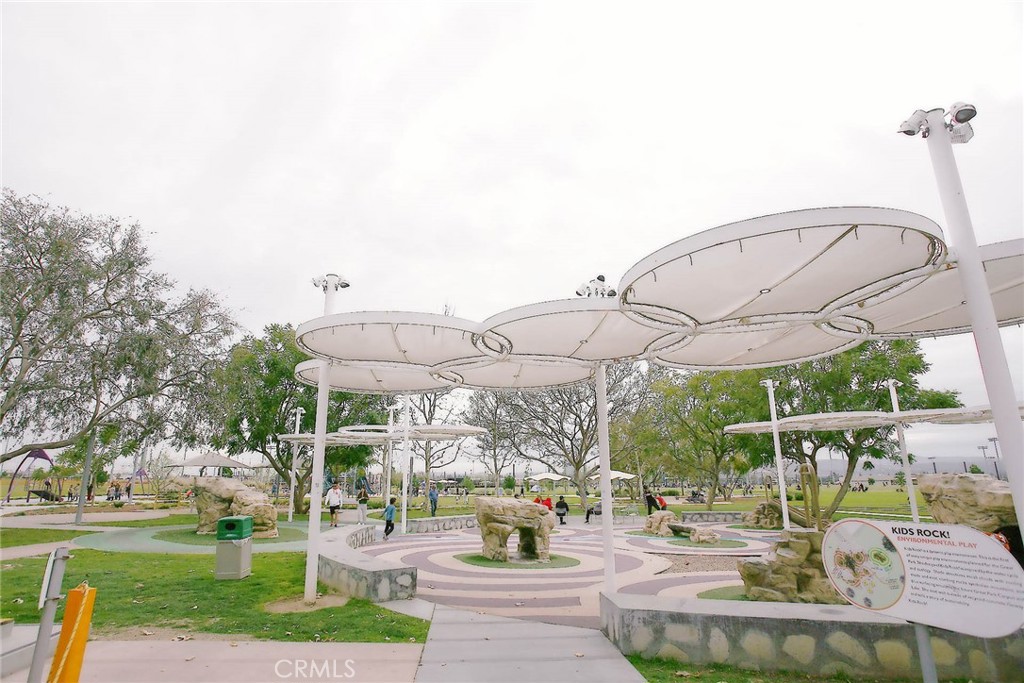 Tristania - Residential Lease