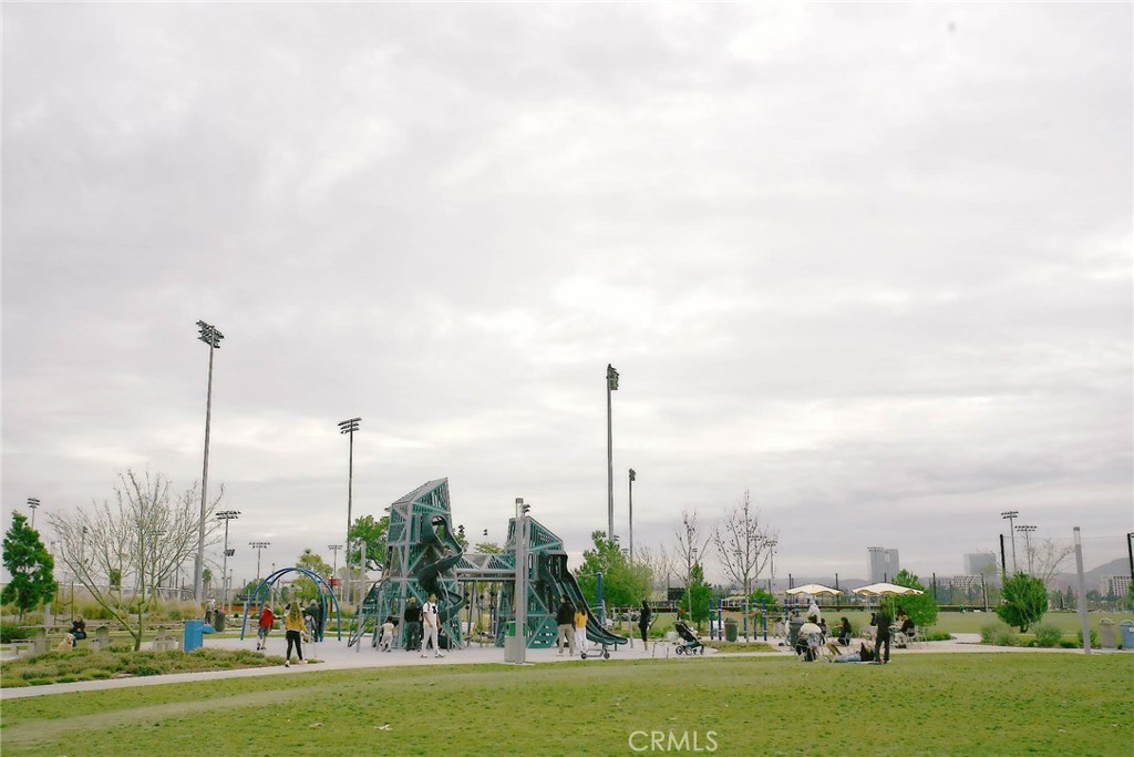 Tristania - Residential Lease