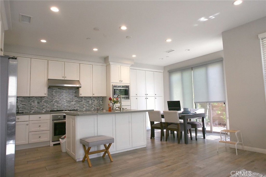 Tristania - Residential Lease