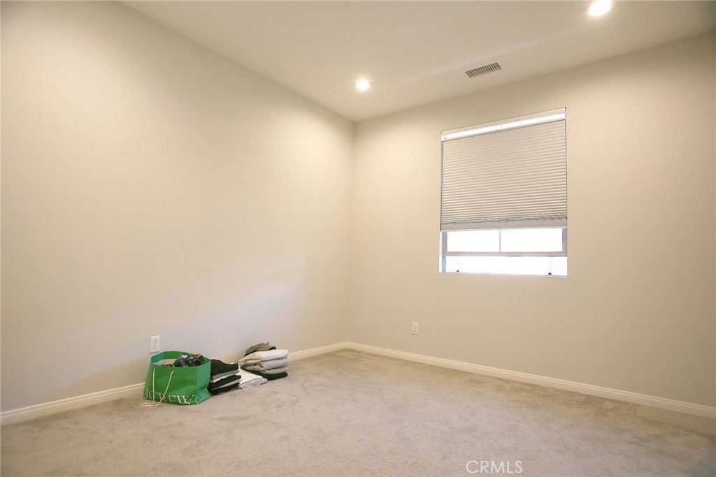 Tristania - Residential Lease