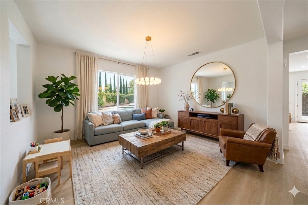 13615 Perry Ann Circle