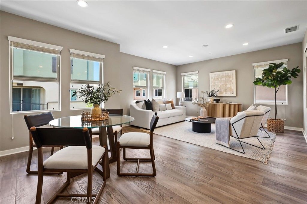 Photo of 109 Alder Ridge, Lake Forest, CA 92610 (MLS # OC25275611)