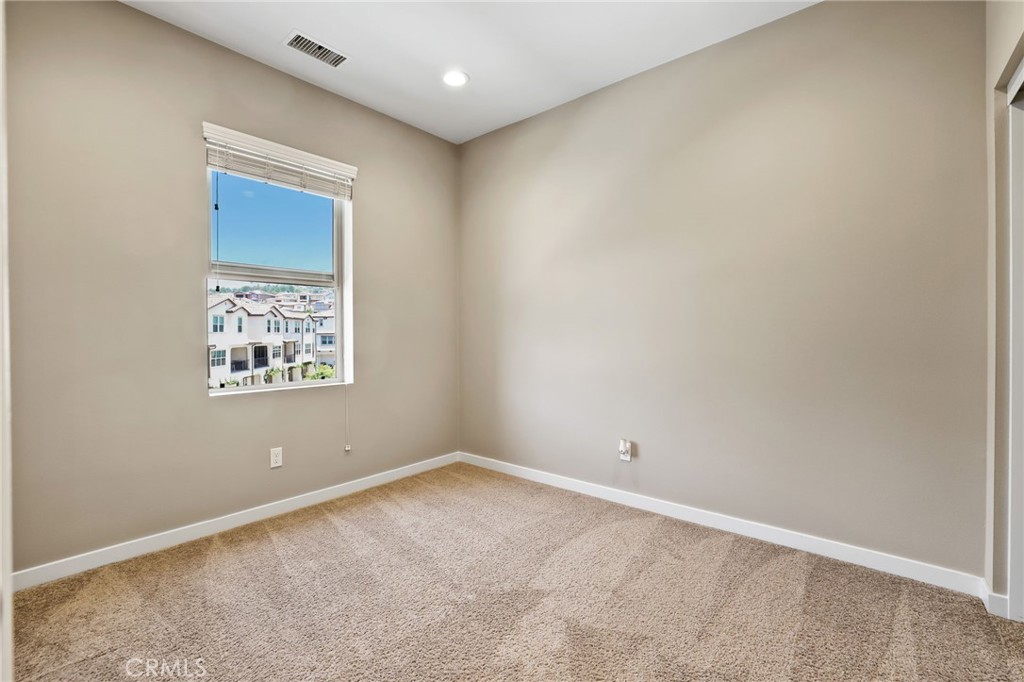 IRONRIDGE - Residential