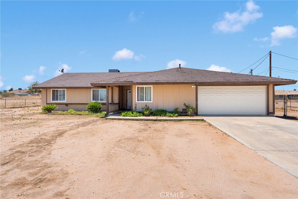 *** A Wonderful 1 ACRE property with 3 bedrooms and 2 bathrooms at 1603 sqft near the 15FWY****
Entering the home you have a nice cozy fireplace in the living room area, a Family room area that you can enclosed, an open Kitchen with granite counters tops ,white cabinets, stainless steel appliances and a New garbage disposal. The home has tile flooring thru out the home with 2 bedrooms having carpet flooring and the Master bedroom has Brand New Wood Flooring with a the master bathroom having granite counters tops and tile flooring
A Spacious backyard to put your RV and Toys also a A/C unit that is only 4 years old to keep you cool in the Summer Time!