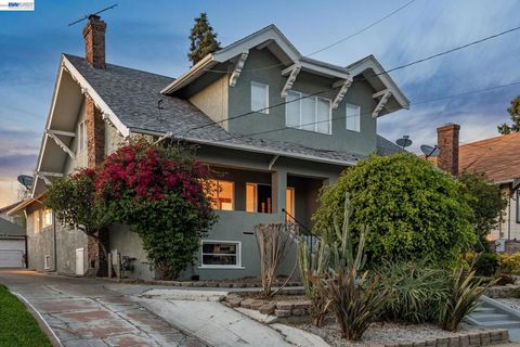 Photo of 2063 Rosedale Ave Ave, Oakland, CA 94601 (MLS # 41128740)