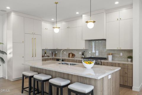 Tiny photo for 259 Via Pasito, Ventura, CA 93003 (MLS # V1-35198)