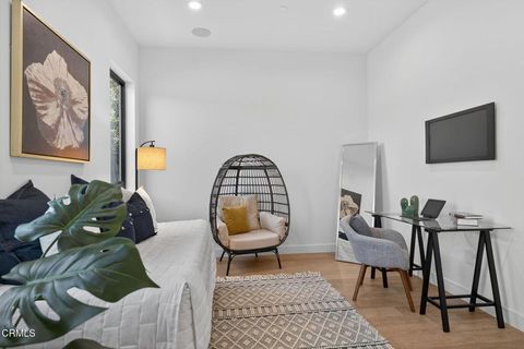 Tiny photo for 259 Via Pasito, Ventura, CA 93003 (MLS # V1-35198)