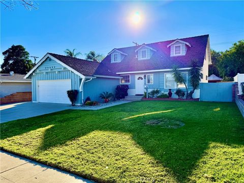 Photo of 11601 Babbitt Avenue, Granada Hills, CA 91344 (MLS # SR26045055)