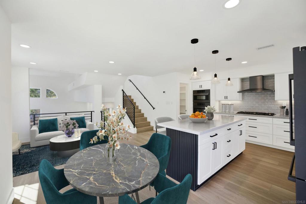 12523 El Camino Real A