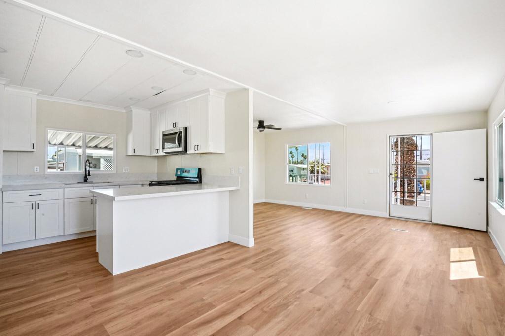 Tri Palm Estates - Manufactured In Park