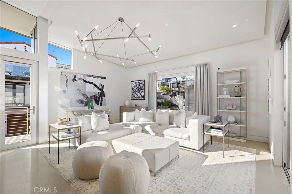 232 Hazel, Corona Del Mar CA 92625 - Photo 27